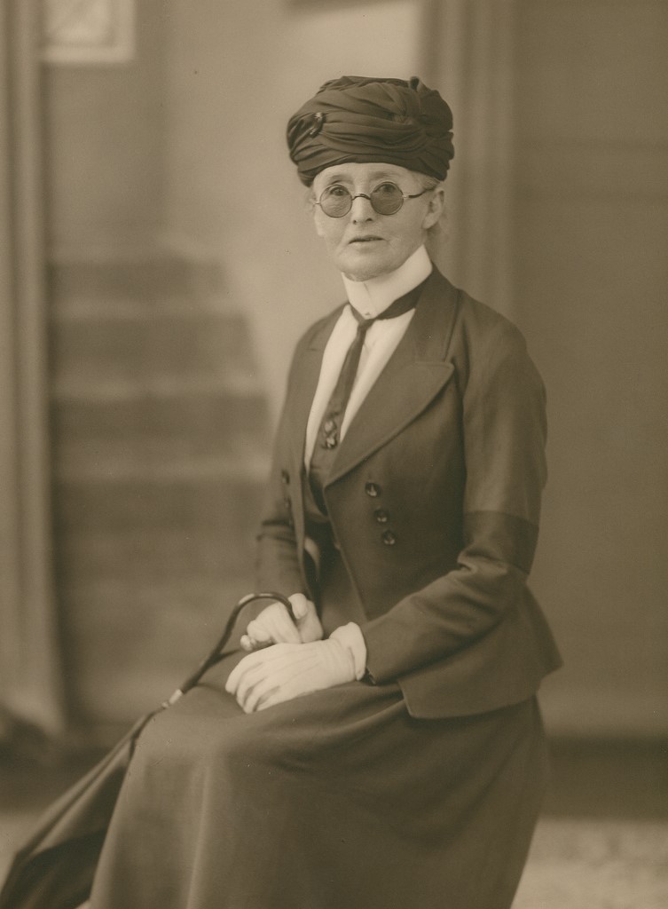 bates2